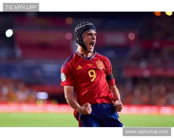 加维引领新时代足球潮流展现年轻力量与无限可能